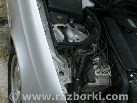 Бачок омывателя для Mercedes-Benz E-Class Бахмут (Артёмовск)