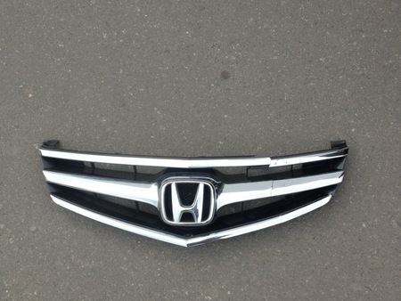 Решетка радиатора для Honda Accord (все модели) Киев