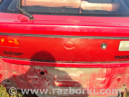 Фонарь задний для Mazda 323F (все года выпуска) Киев