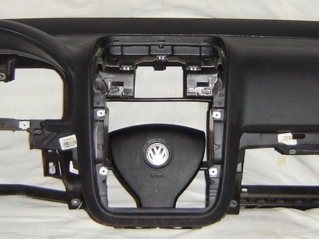 Торпеда для Volkswagen Jetta (все года выпуска + USA) Бахмут (Артёмовск)