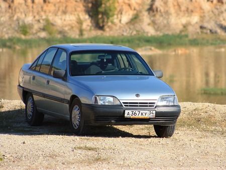 Все на запчасти для Opel Omega A (1986-1993) Киев