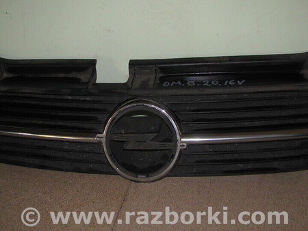 Решетка радиатора для Opel Omega B (1994-2003) Львов