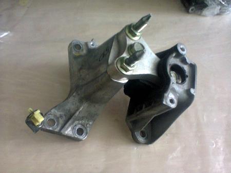 Подушка для Honda Civic 8 FK,FN1,FN2 UFO (09.2005 - 06.2012) Киев