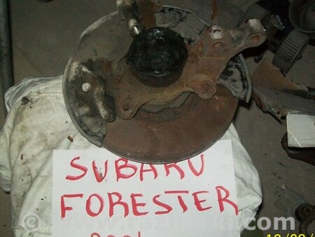 Кулак поворотный для Subaru Forester Киев