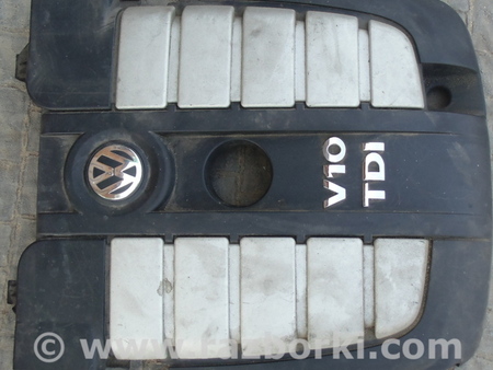 Декоративная крышка мотора для Volkswagen Touareg  (10-17) Ковель