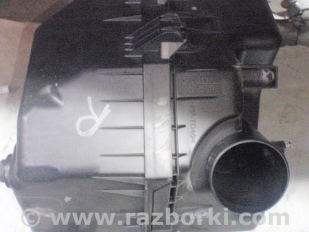 Воздушный фильтр (корпус) для Toyota RAV-4 (05-12) Львов 17705-26170, 100141-990