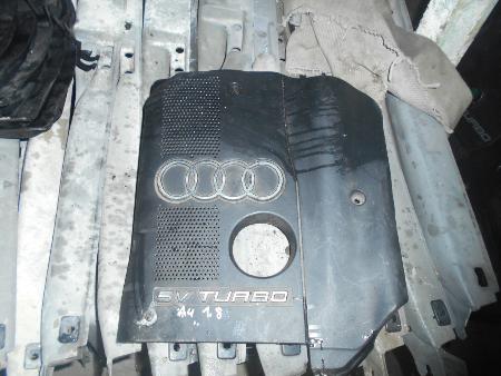 Декоративная крышка мотора для Audi (Ауди) A4 (все модели, все года выпуска) Львов 058103724Q