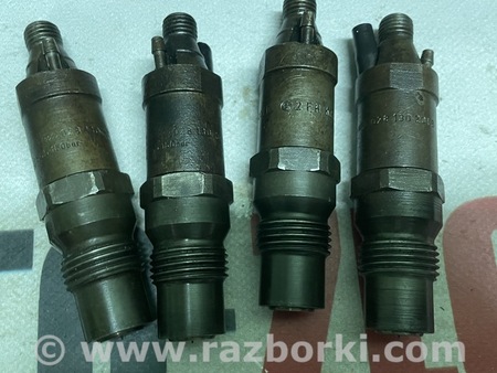 Форсунки для Volkswagen Golf III Mk3 (09.1991-06.2002) Львов 028130201B, kca27s77