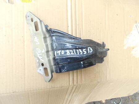 Кронштейн крыла переднего для Volkswagen Touran (01.2003-10.2015) Львов 1T0821135B