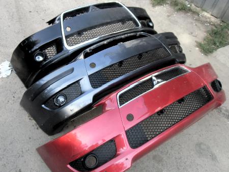 Бампер передний для Mitsubishi Lancer X 10 (08-17) Ровно