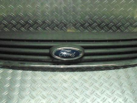 Решетка бампера для Ford Kuga Ровно