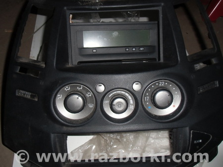 Магнитола CD+MP3 для Mitsubishi Grandis Ровно