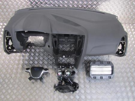 Комплект Руль+Airbag, Airbag пассажира, Торпеда, Два пиропатрона в сидения. для Ford Focus (все модели) Ровно