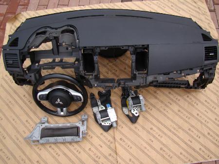 Комплект Руль+Airbag, Airbag пассажира, Торпеда, Два пиропатрона в сидения. для Mitsubishi Lancer X 10 (15-17) Ровно