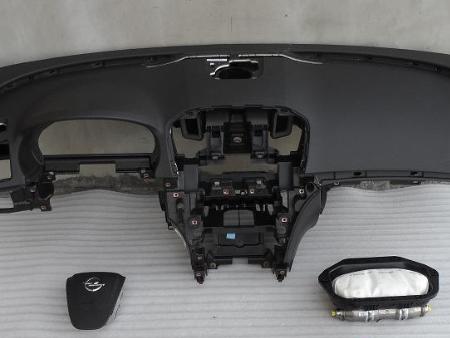 Комплект Руль+Airbag, Airbag пассажира, Торпеда, Два пиропатрона в сидения. для Opel Insignia Ровно