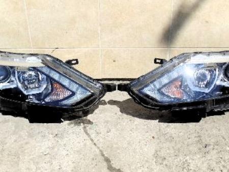 Фара передняя левая для Nissan Qashqai (07-14) Ровно