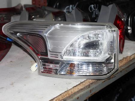 Фонарь задний для Mitsubishi Outlander Ровно