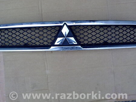 Решетка радиатора для Mitsubishi Lancer X 10 (08-17) Ровно