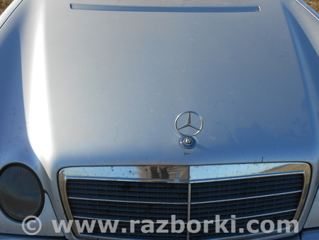 Капот для Mercedes-Benz E210 Ковель