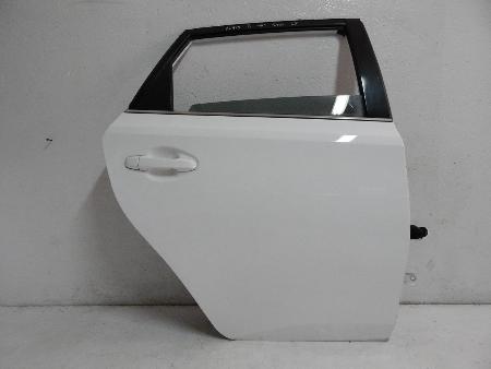 Дверь задняя для Toyota Auris E150 (10.2006-11.2012) Ровно