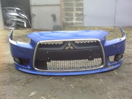 Бампер передний для Mitsubishi Lancer X 10 (08-17) Ровно