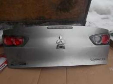 Крышка багажника для Mitsubishi Lancer X 10 (08-17) Ровно