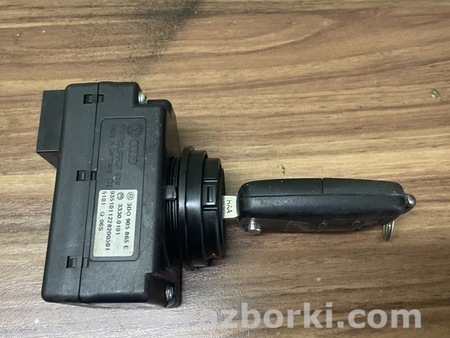 Замок зажигания для Volkswagen Touareg (02-07) Львов 3D0905865E
