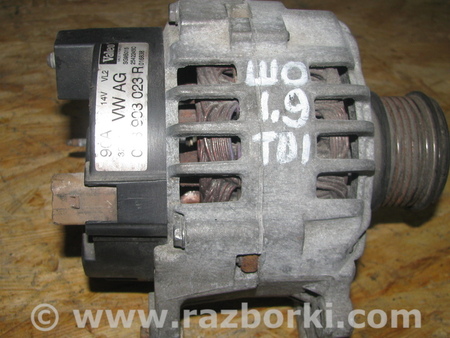 Генератор для Skoda Octavia Львов 038903023R