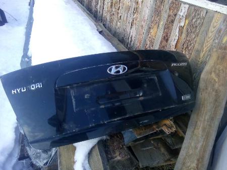 Крышка багажника для Hyundai Accent Киев  69200-0P010