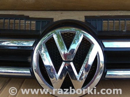 Решетка радиатора для Volkswagen Touareg   Ковель