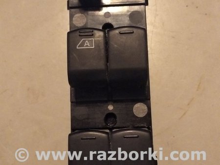 Блок кнопок стеклоподъемников для Nissan Qashqai (07-14) Киев 25401JD00B