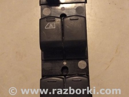 Блок кнопок стеклоподъемников для Nissan Qashqai Киев 25401JD00B