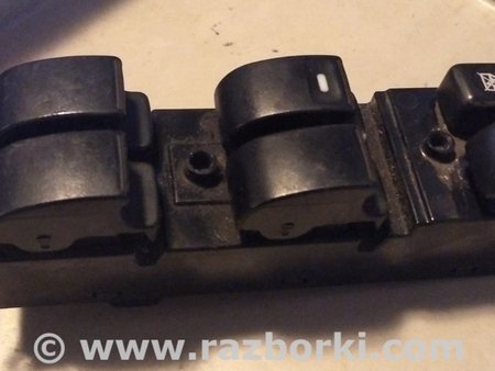 Блок кнопок стеклоподъемников для Mitsubishi Lancer X 10 (08-17) Киев 8608A058