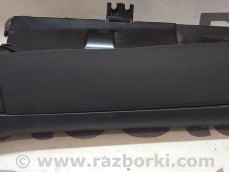 Бардачок для Toyota RAV-4 (05-12) Киев 5544042010B0