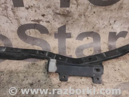 Кронштейн бампера переднего правый для Mitsubishi Outlander XL Киев 6400A472