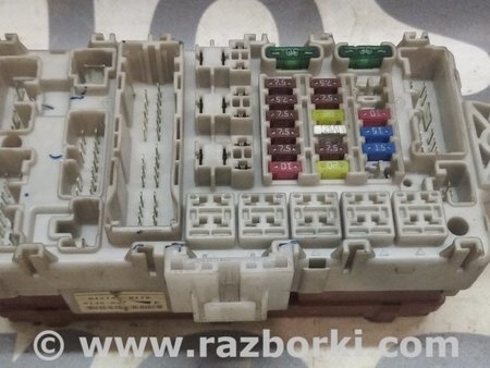 Блок соединитель для Mitsubishi Outlander Киев MR587873