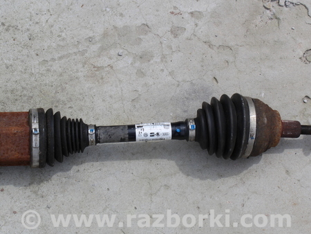 Полуось передняя левая для Volkswagen Sharan Львов 7N0407761P