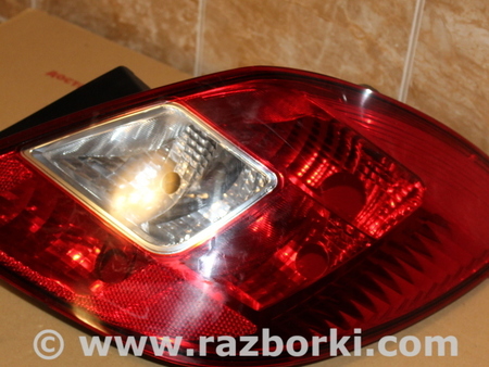 Фонарь задний правый для Opel Corsa (все модели) Львов 13269051