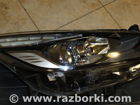 Фара передняя правая для Ford S-Max Львов EM2B-13W029-GE