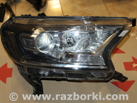 Фара передняя правая для Ford Ranger Львов EB3B 13W029 PM