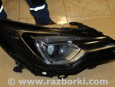 Фара передняя правая для Opel Astra (все года выпуска) Львов 796.32.000.03, 39111150