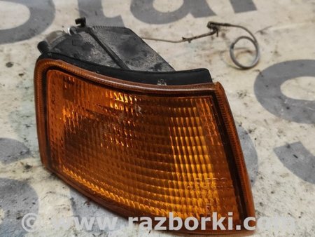 Поворотник правый для Seat Toledo Киев 1L0953050