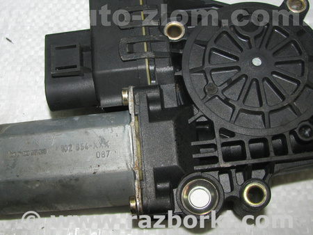 Мотор стеклоподъемника для Audi (Ауди) A6 C5 (02.1997-02.2005) Львов 0130821774
