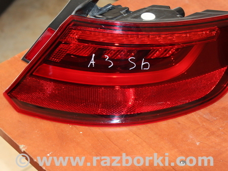Фонарь задний правый для Audi (Ауди) A3 8V1, 8VA, 8V7, 8VS (03.2012-...) Львов 8V4945096D