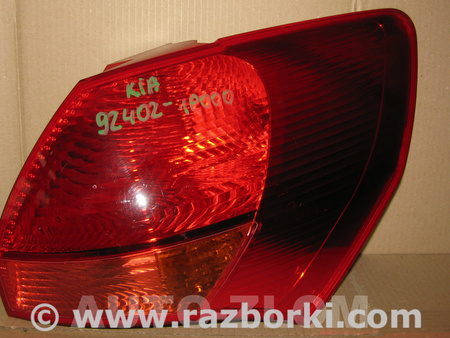 Фонарь задний правый для KIA Venga Львов 92402-1P000