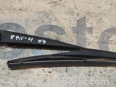 Держатель дворников для Toyota RAV-4 Киев 8524142070