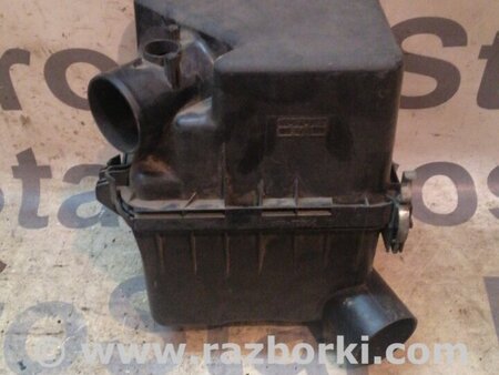 Воздушный фильтр (корпус) для Toyota RAV-4 (05-12) Киев 17700-37241