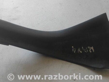 Накладка лобового стекла правая для Toyota RAV-4 (05-12) Киев 5386642010