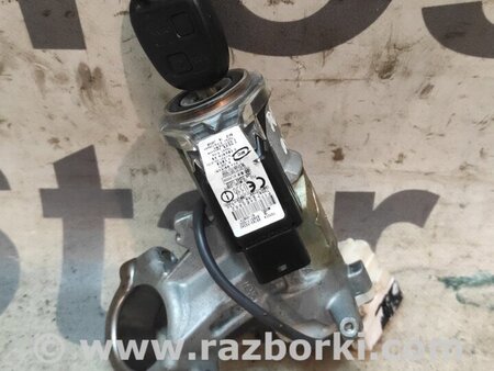 Замок для Toyota RAV-4 (05-12) Киев 8970342080