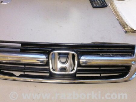 Решетка радиатора для Honda CR-V Киев 71121S9A003